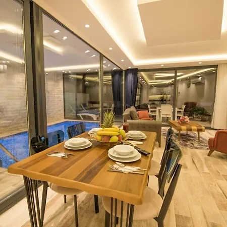 With Sea Views İslâmlar
